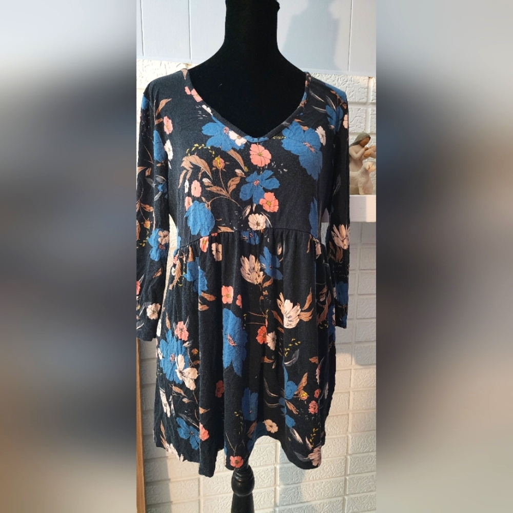 Flowy Floral Black Torrid Blouse